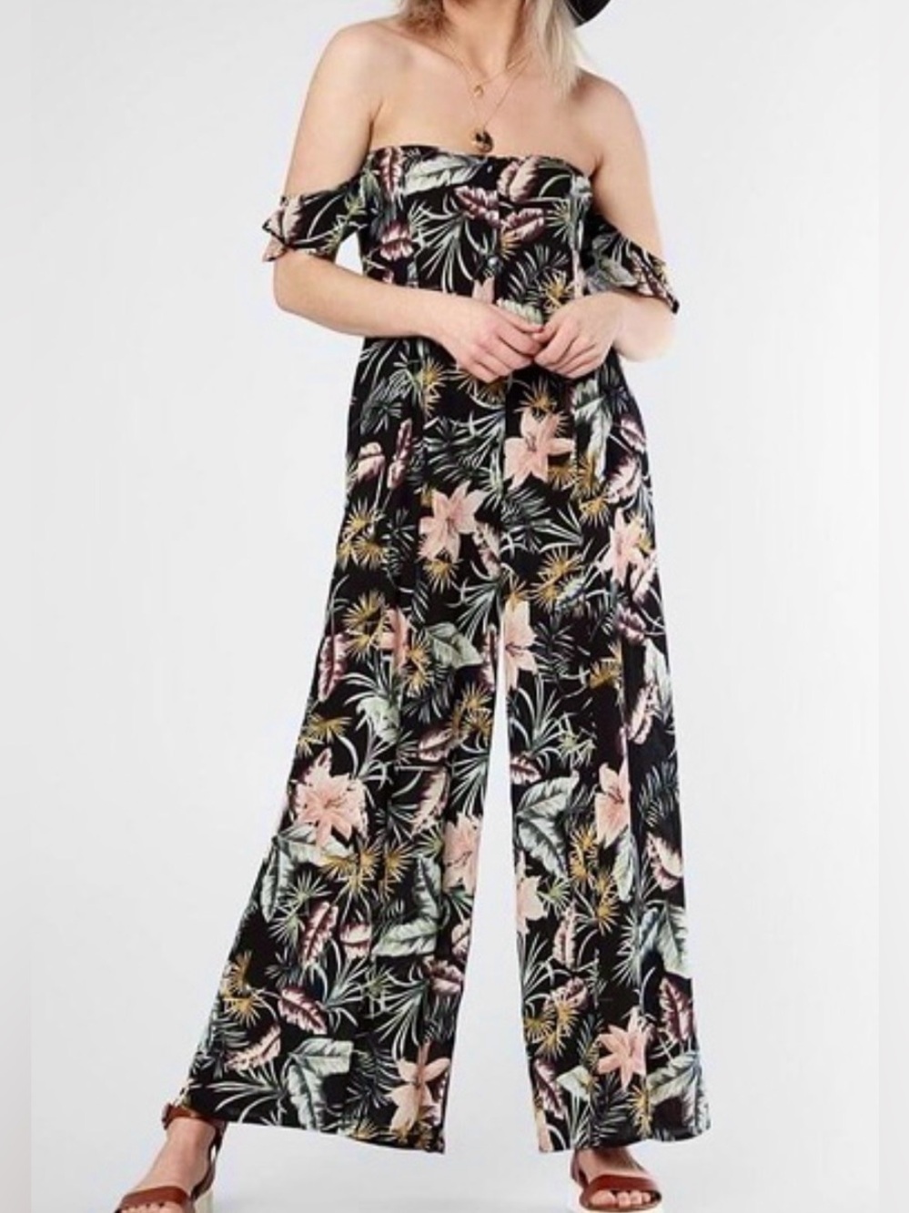 Amuse Society Black Floral Off-Shoulder Wide-Leg Jumpsuit